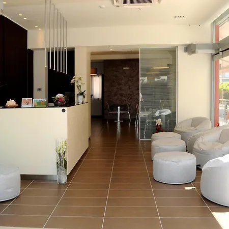 Hotel Morena 3*