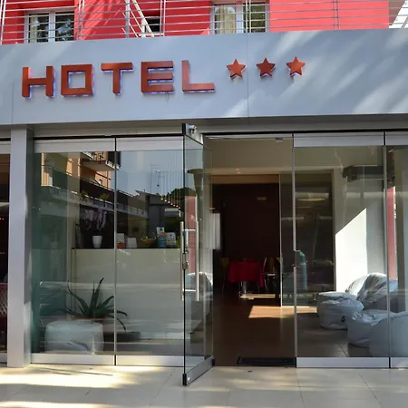 Morena Hotel 3*